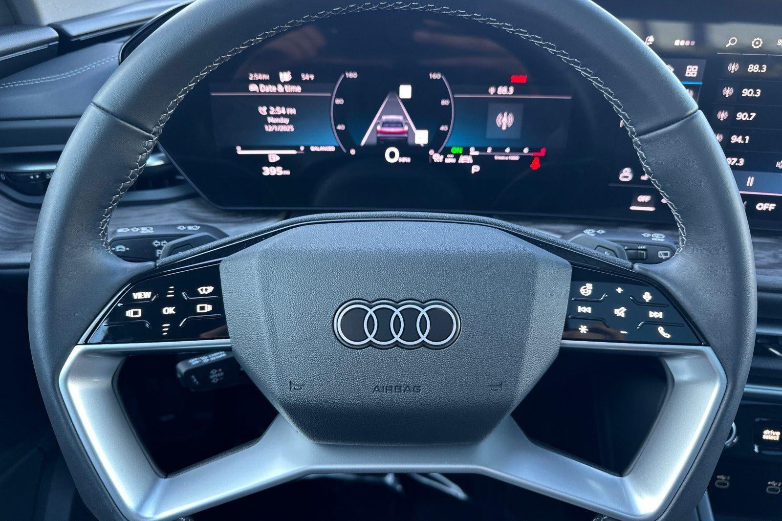 2025 Audi Q5 Premium Plus