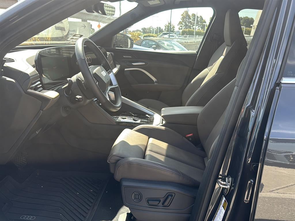 2025 Audi Q5 Premium Plus