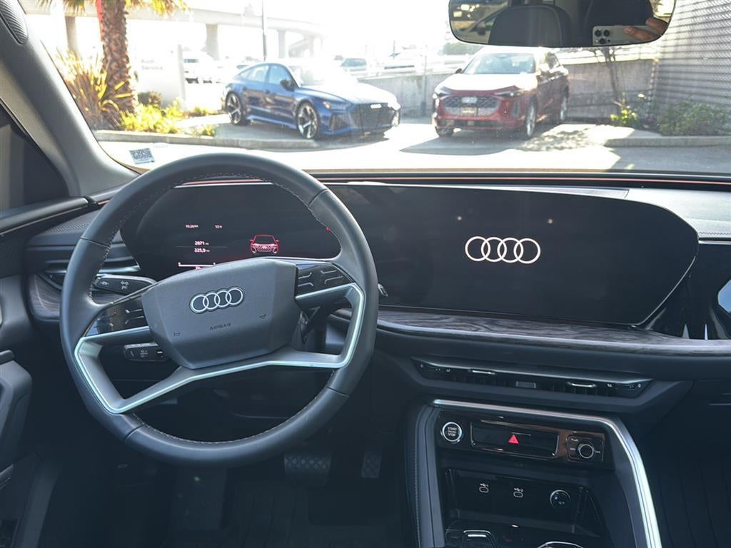 2025 Audi Q5 Premium Plus