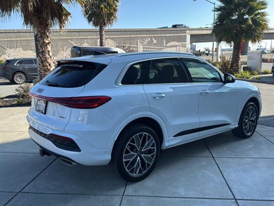 2025 Audi Q5 Premium Plus