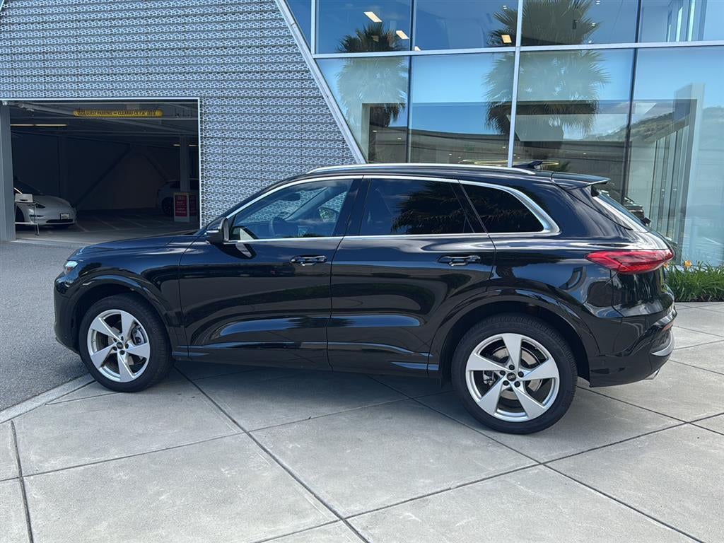 2025 Audi Q5 Premium Plus
