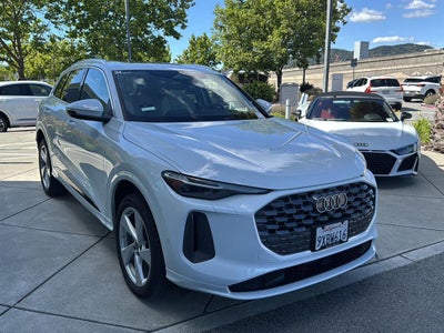 2025 Audi Q5 Premium Plus