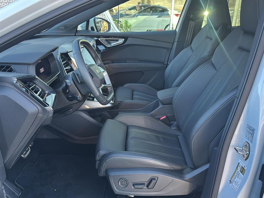 2025 Audi Q4 e-tron Sportback Premium Plus