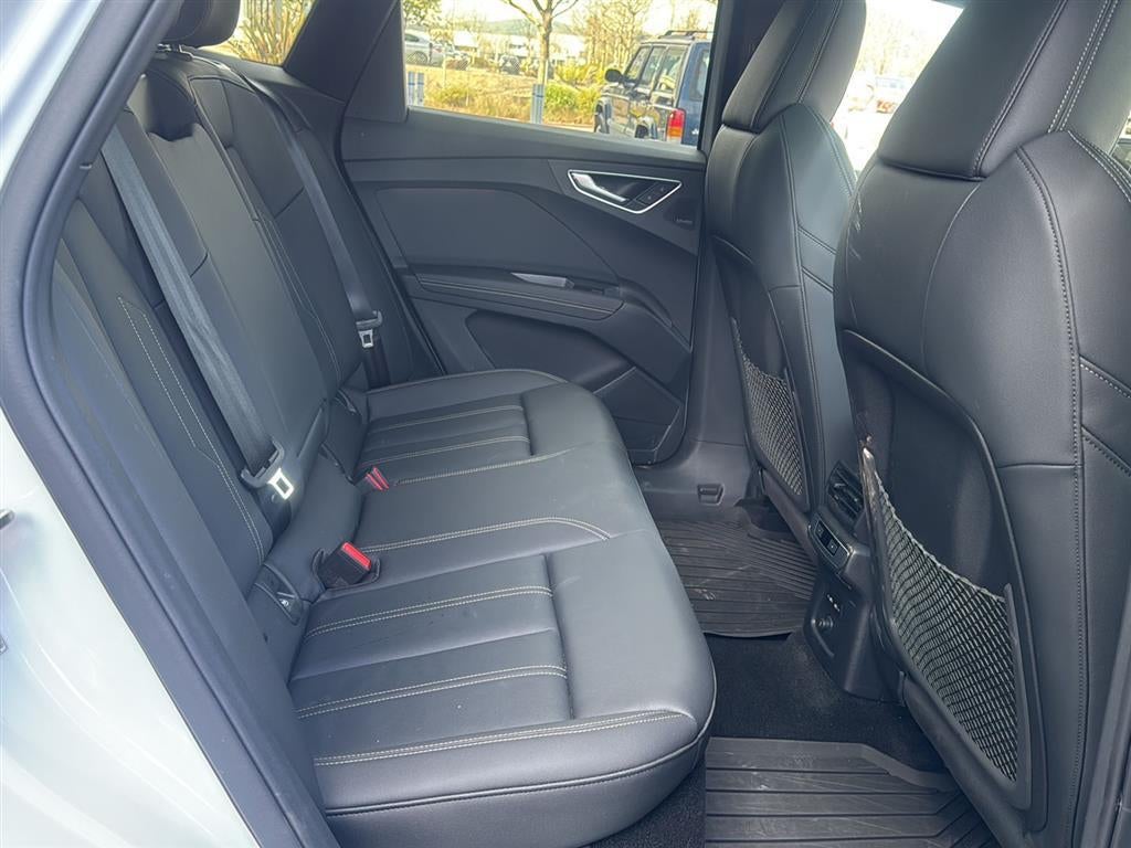 2025 Audi Q4 e-tron Sportback Premium Plus