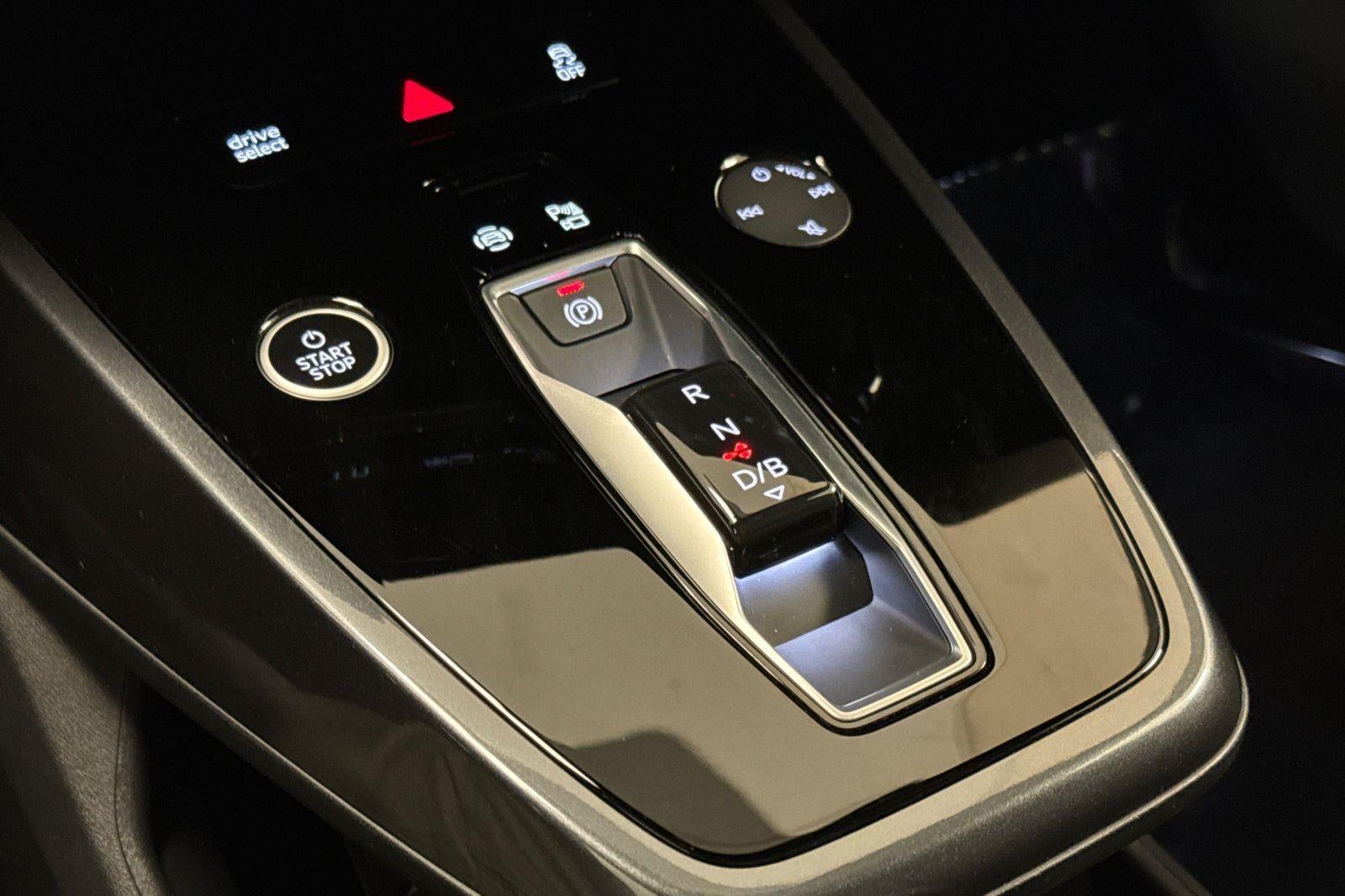 2025 Audi Q4 e-tron Sportback Premium Plus