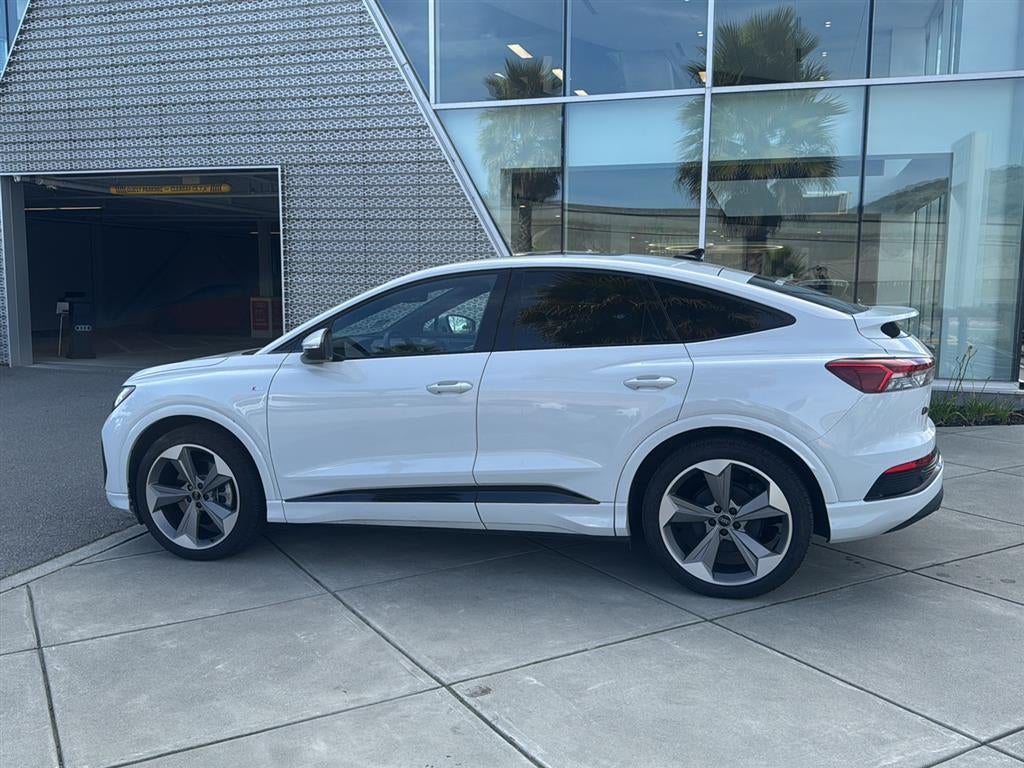 2025 Audi Q4 e-tron Sportback Premium Plus