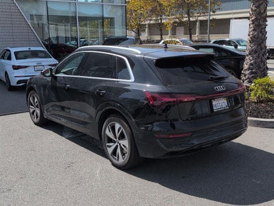 2024 Audi Q8 e-tron Premium Plus