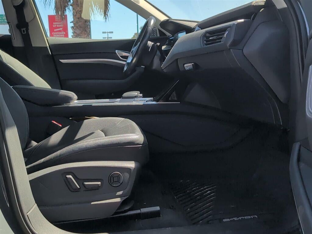 2024 Audi Q8 E-Tron Premium Plus