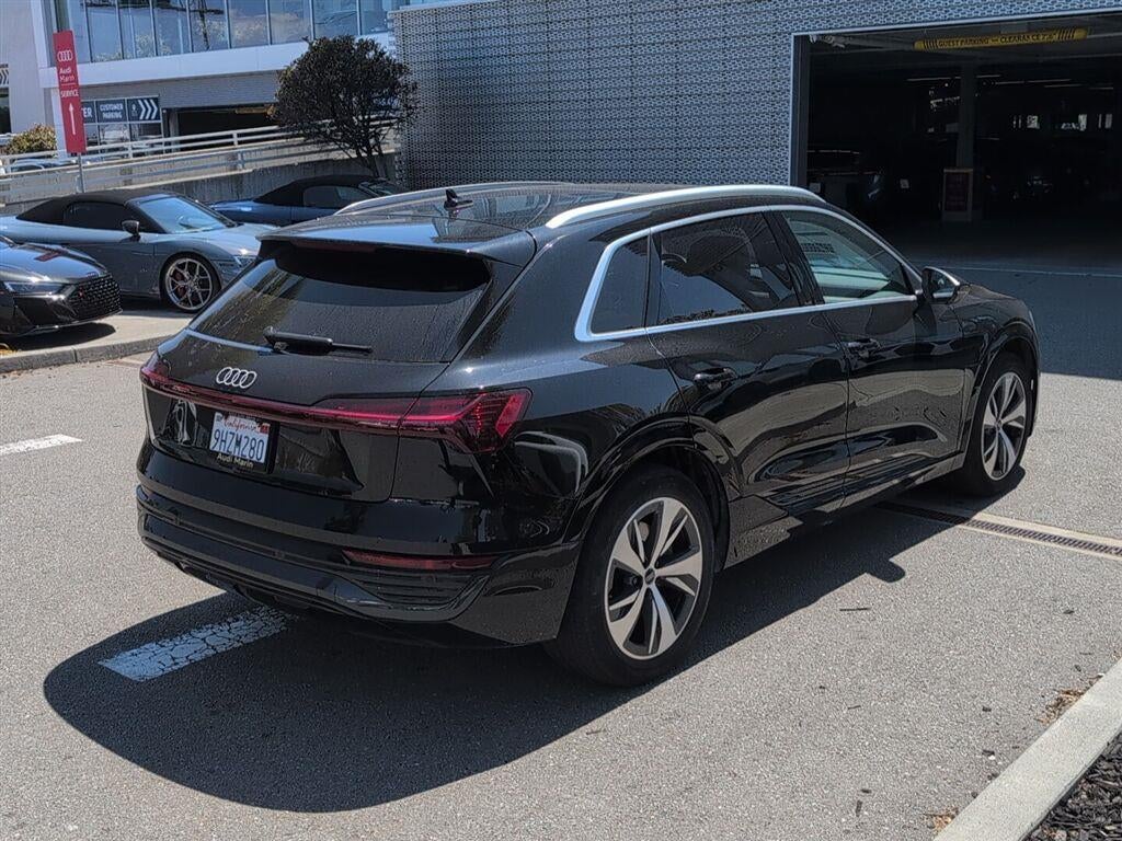 2024 Audi Q8 E-Tron Premium Plus