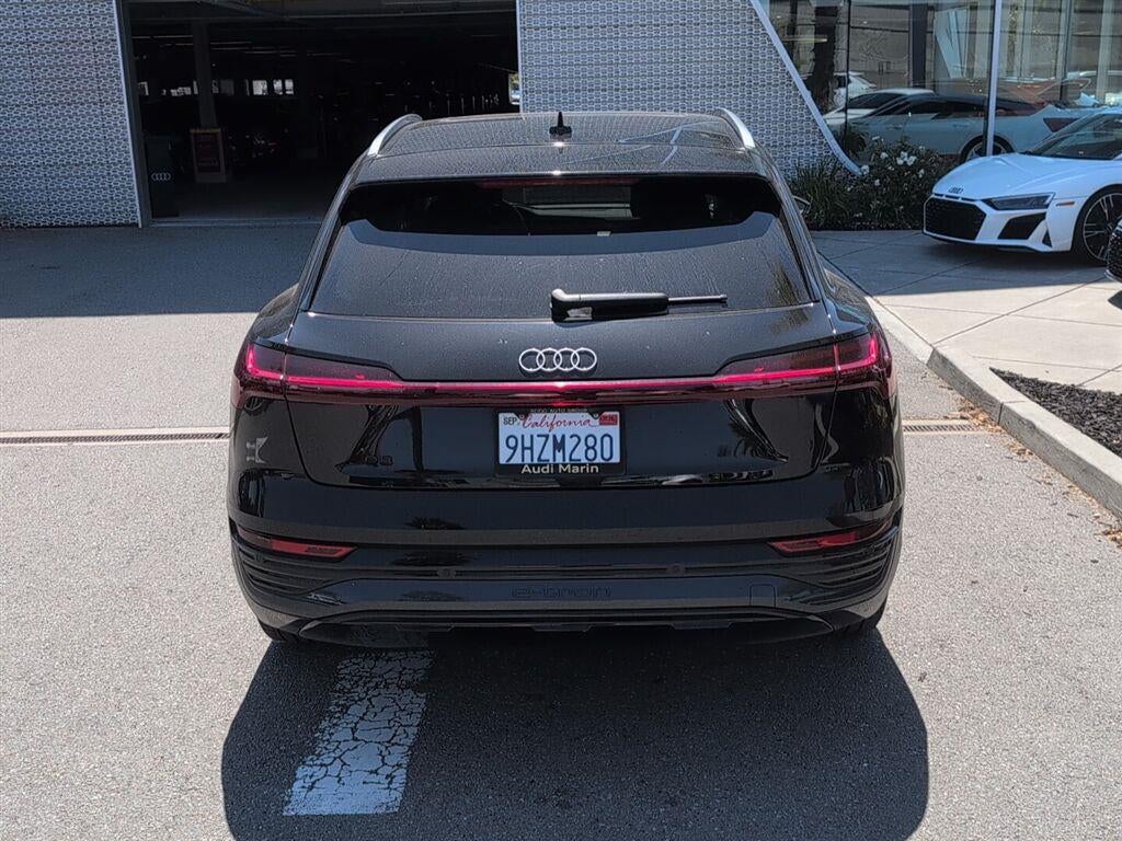 2024 Audi Q8 E-Tron Premium Plus