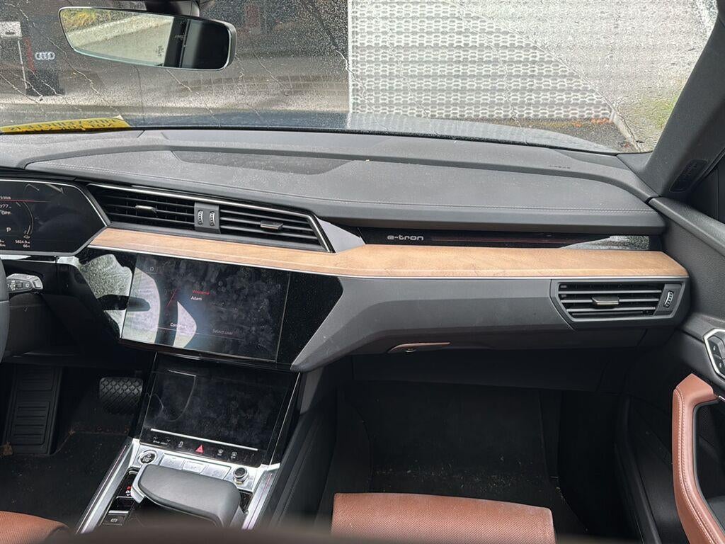 2024 Audi Q8 E-Tron Prestige