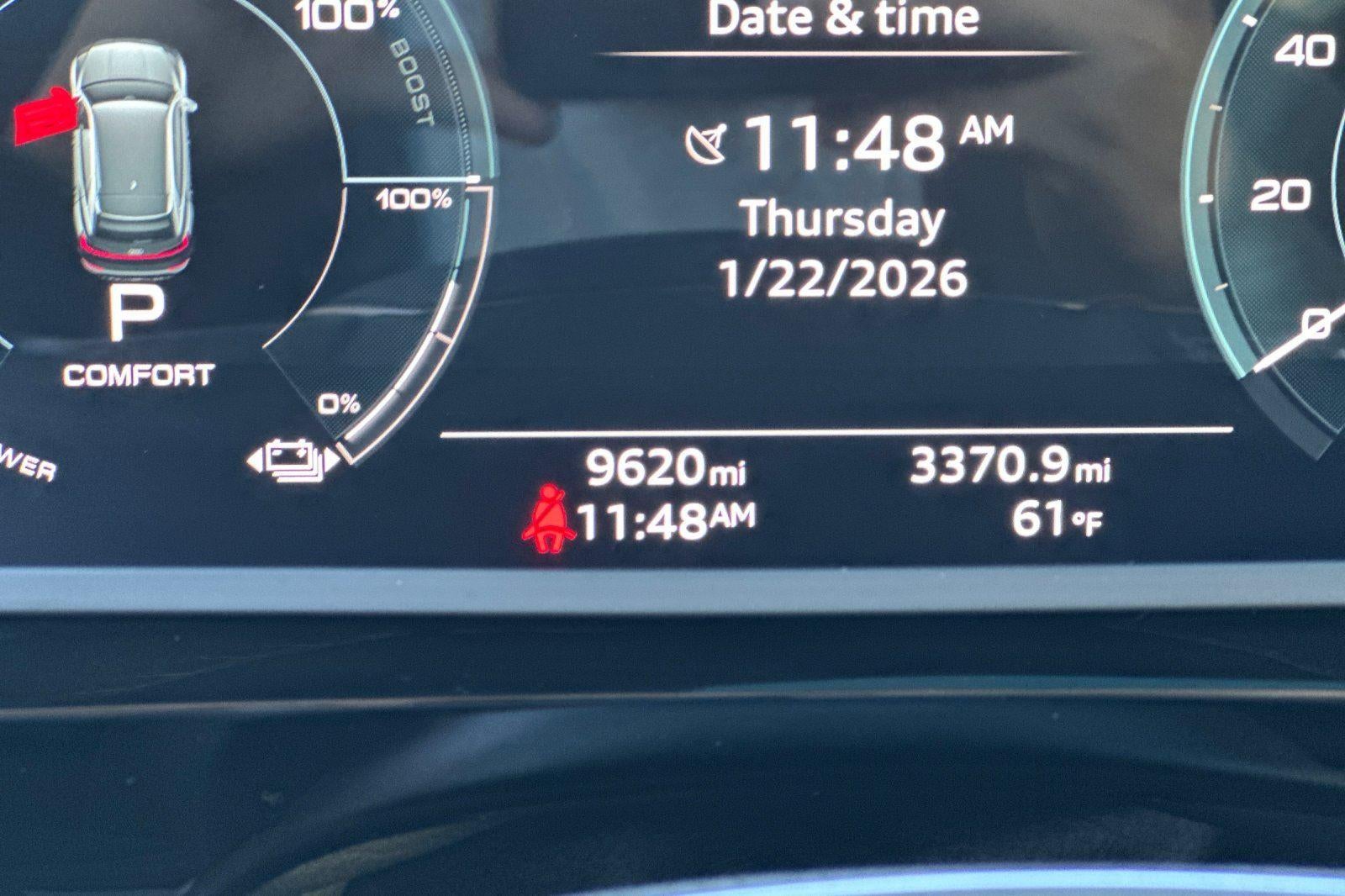 2024 Audi Q8 e-tron Prestige