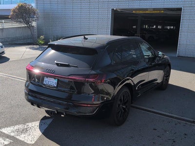 2024 Audi Q8 e-tron Prestige