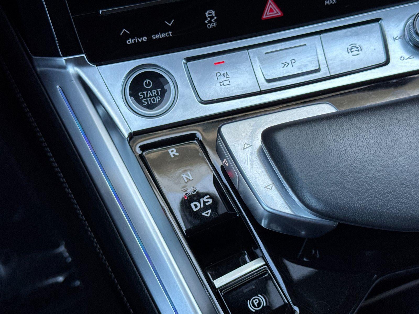 2024 Audi Q8 e-tron Prestige