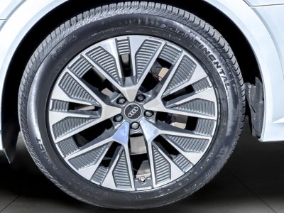 2024 Audi Q8 e-tron Prestige