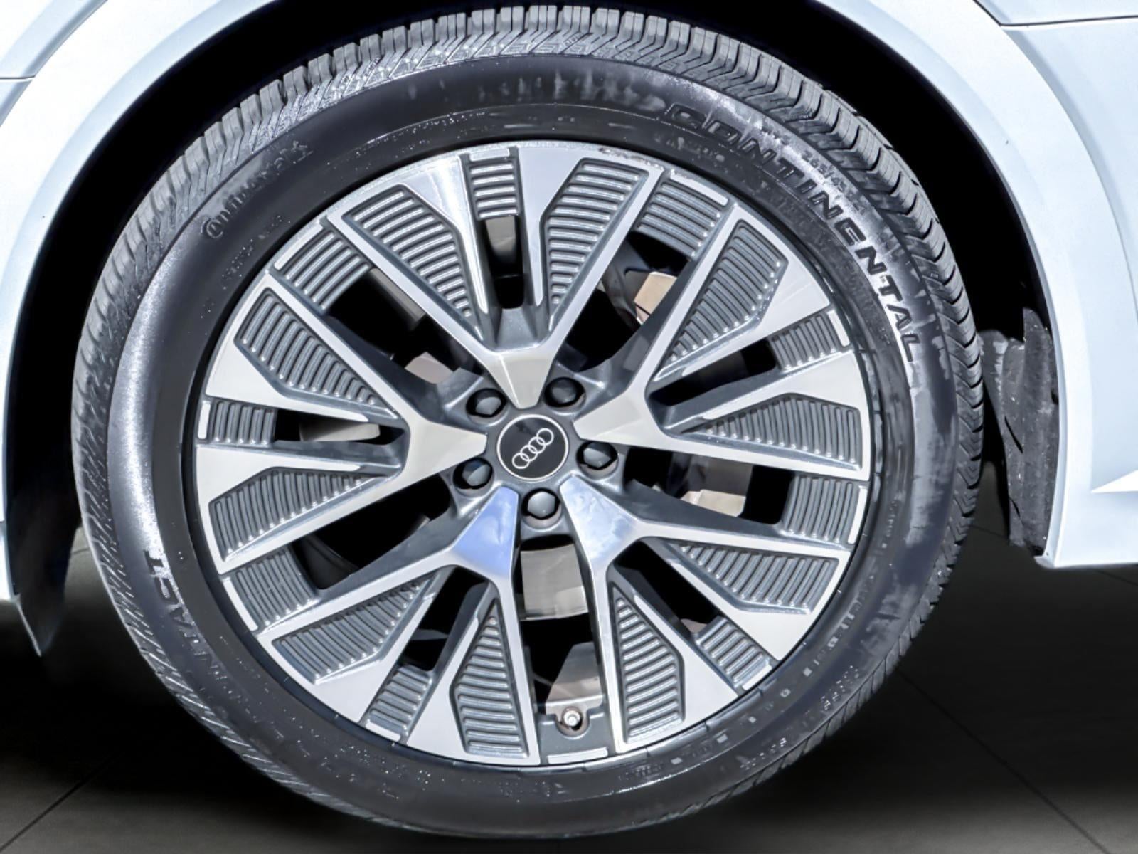 2024 Audi Q8 e-tron Prestige