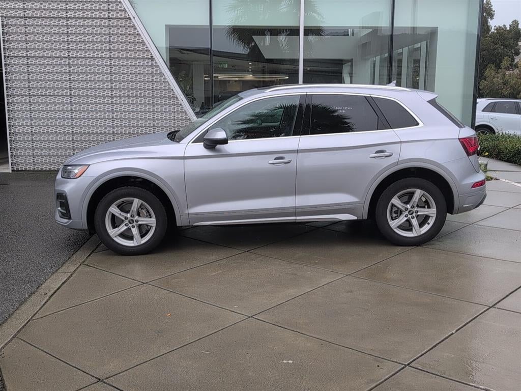 2023 Audi Q5 Premium