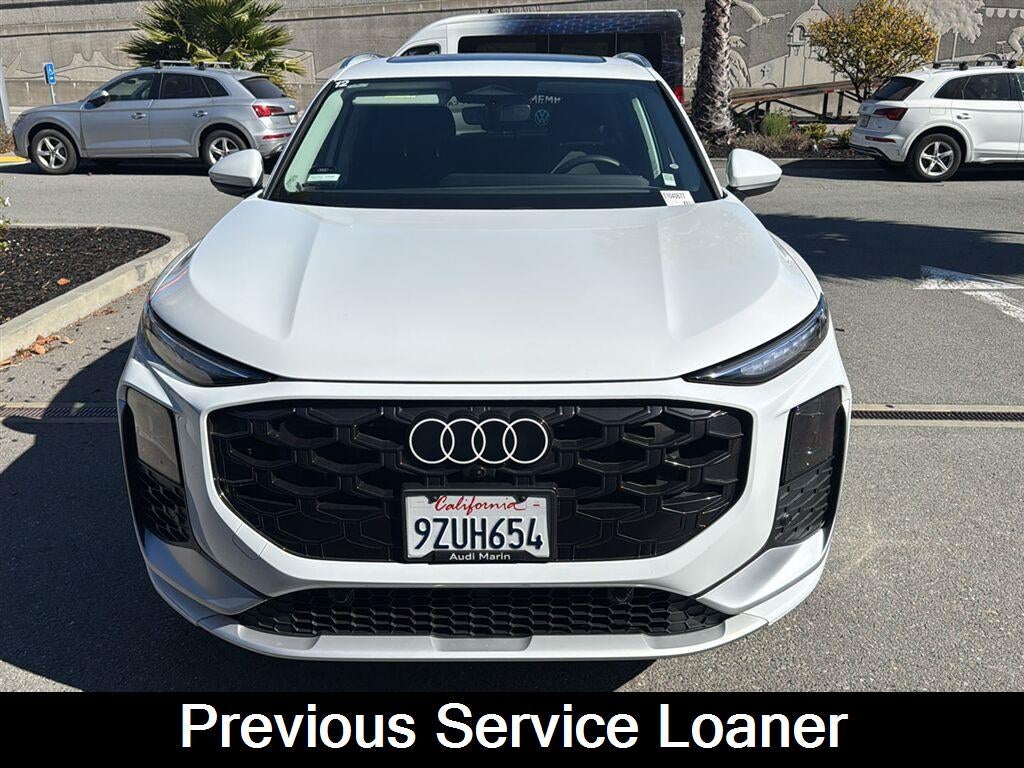 2026 Audi Q3 S line