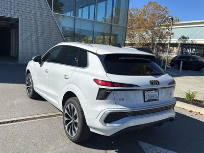 2026 Audi Q3 S line