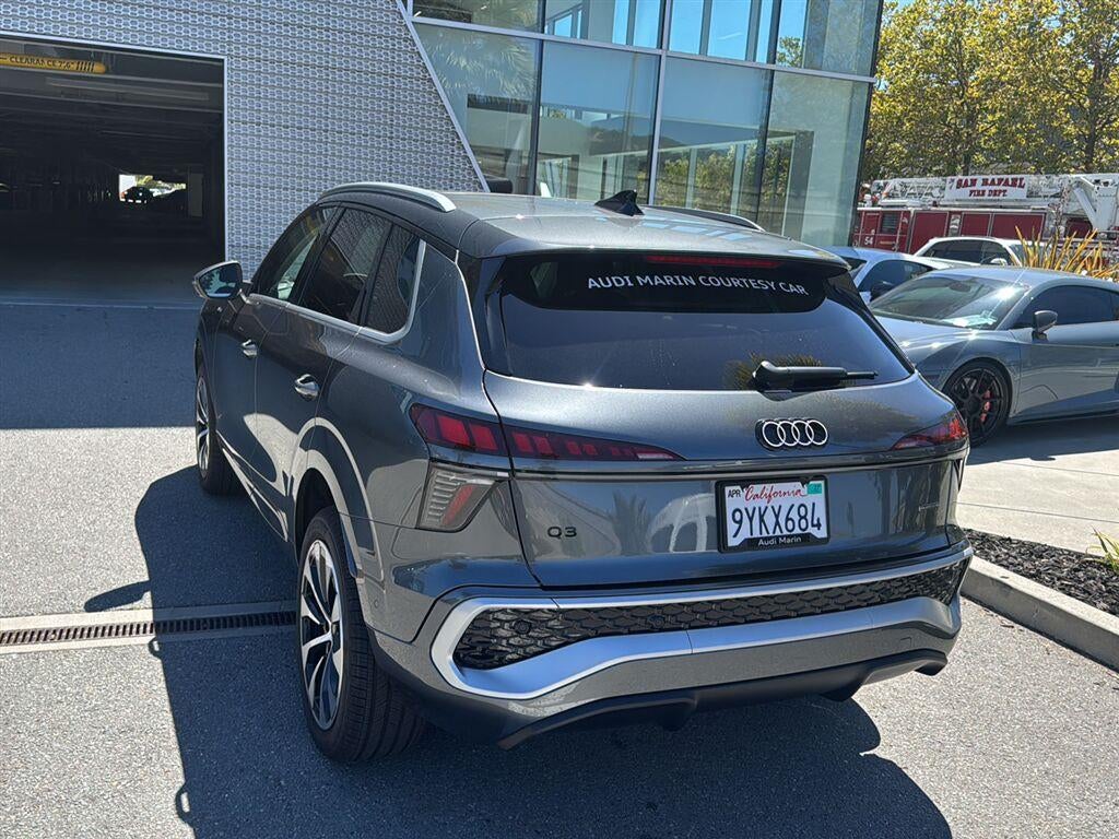 2026 Audi Q3 S line