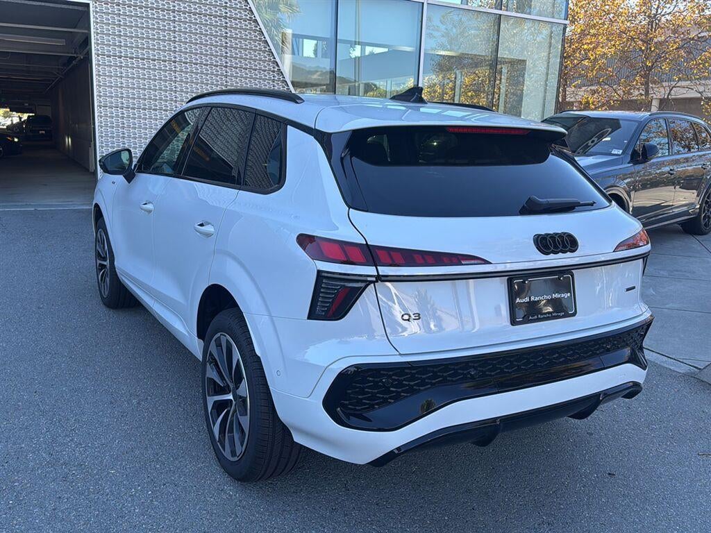 2026 Audi Q3 S line