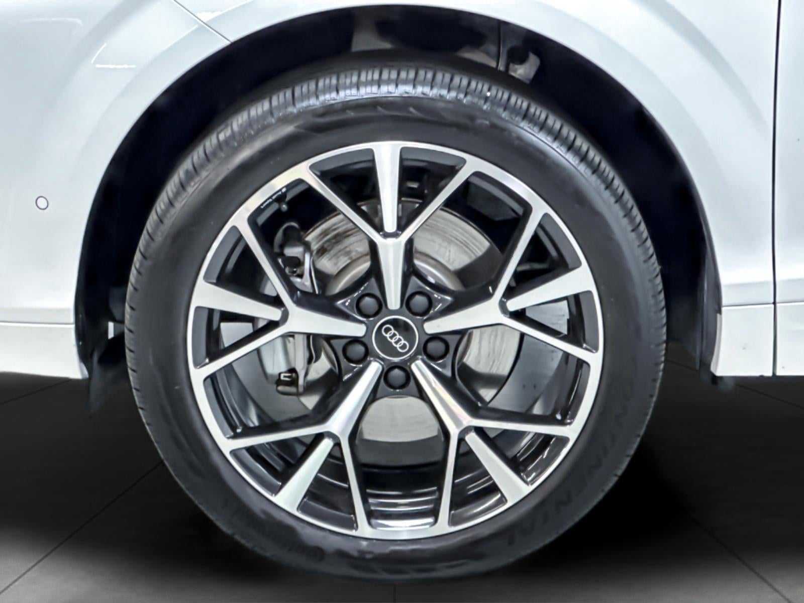 2026 Audi Q3 S line