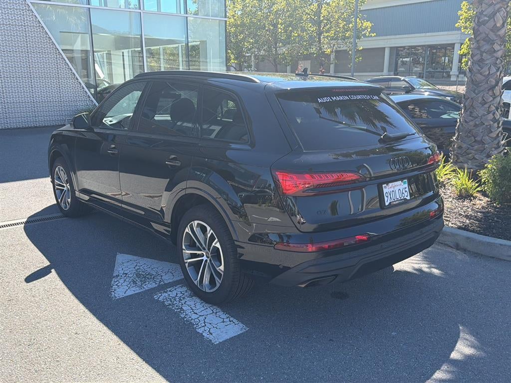 2026 Audi Q7 Premium