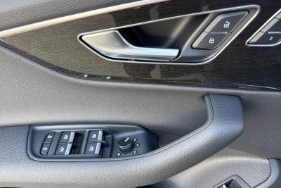 2026 Audi Q7 Premium