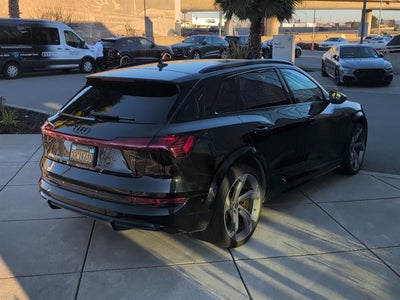 2023 Audi e-tron S Premium Plus