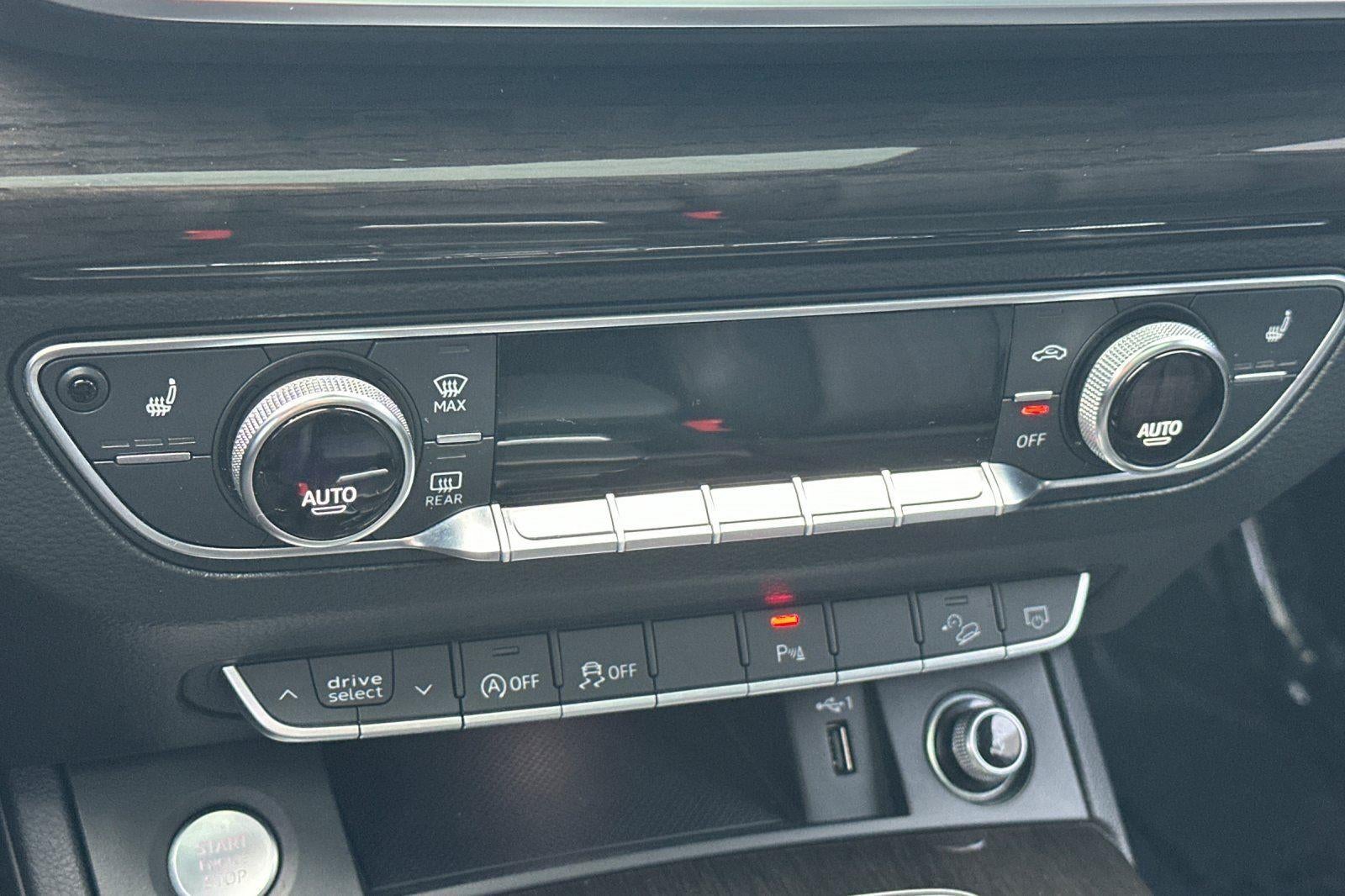 2020 Audi Q5 Premium