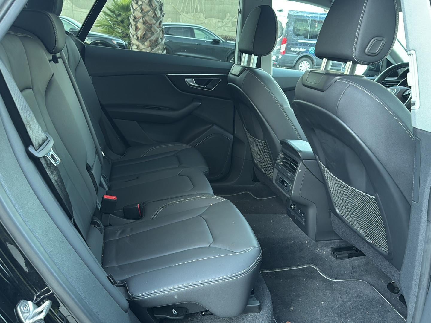 2023 Audi Q8 Premium