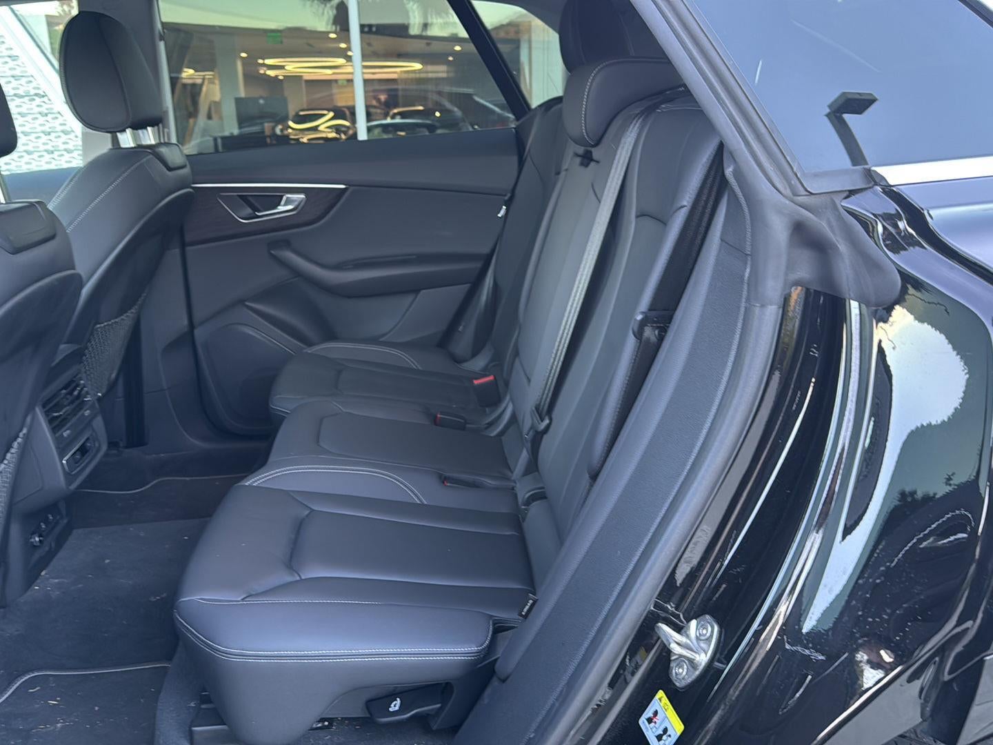 2023 Audi Q8 Premium