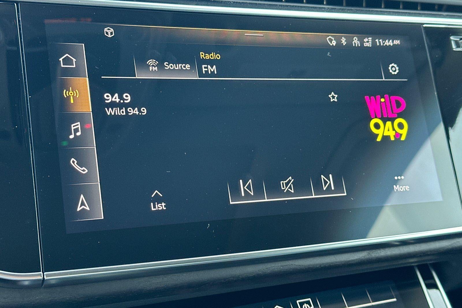 2023 Audi Q8 Premium