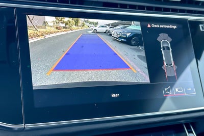 2023 Audi Q8 Premium