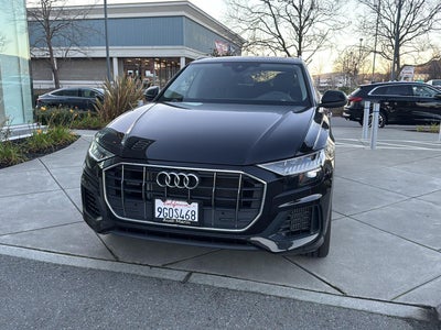 2023 Audi Q8 Premium