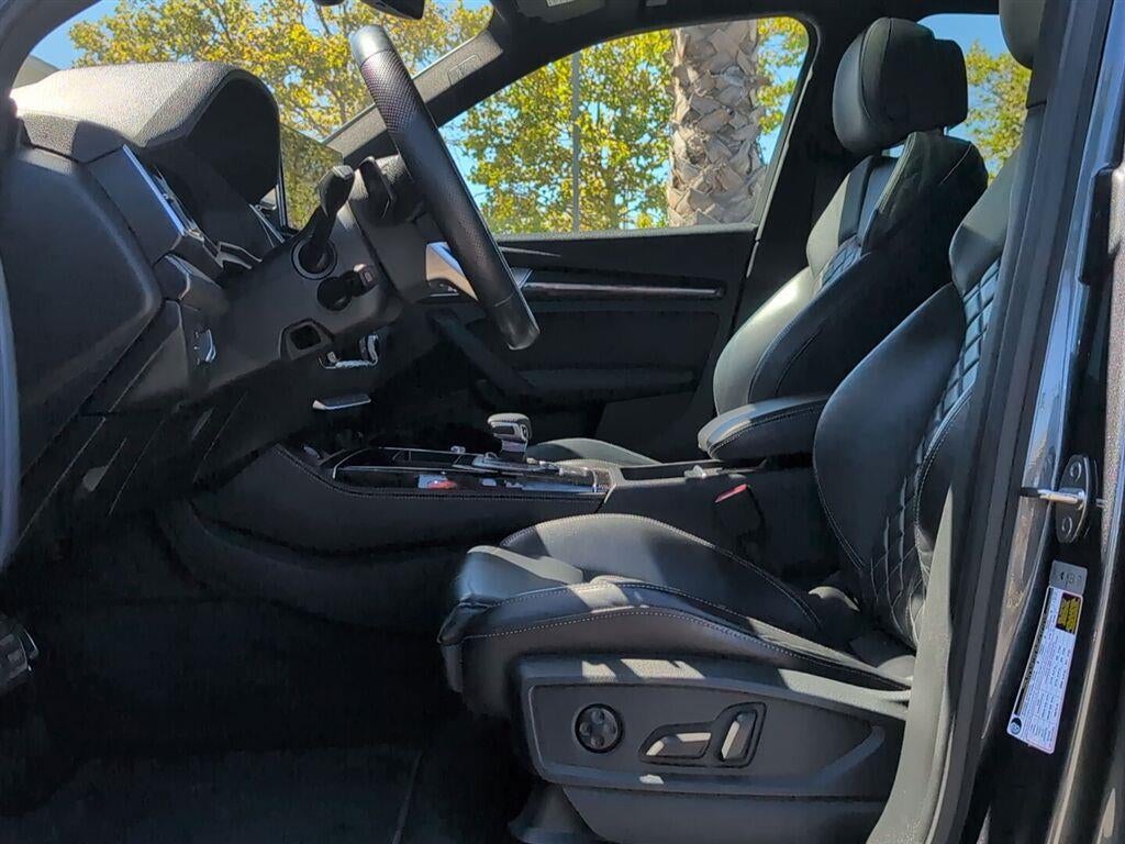 2021 Audi SQ5 Premium Plus
