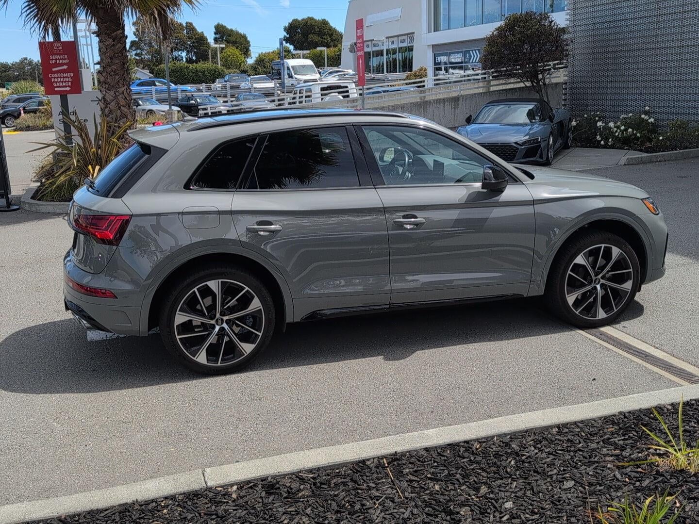 2022 Audi Sq5 Premium Plus