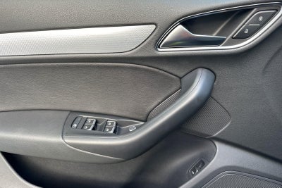 2016 Audi Q3 Premium Plus