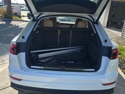 2024 Audi Q8 Premium Plus
