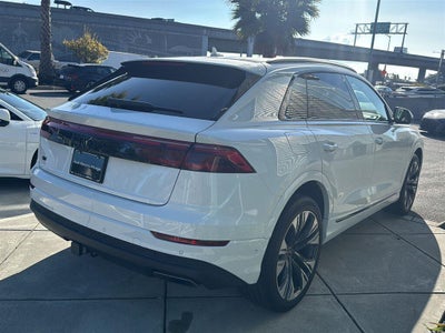 2024 Audi Q8 Premium Plus