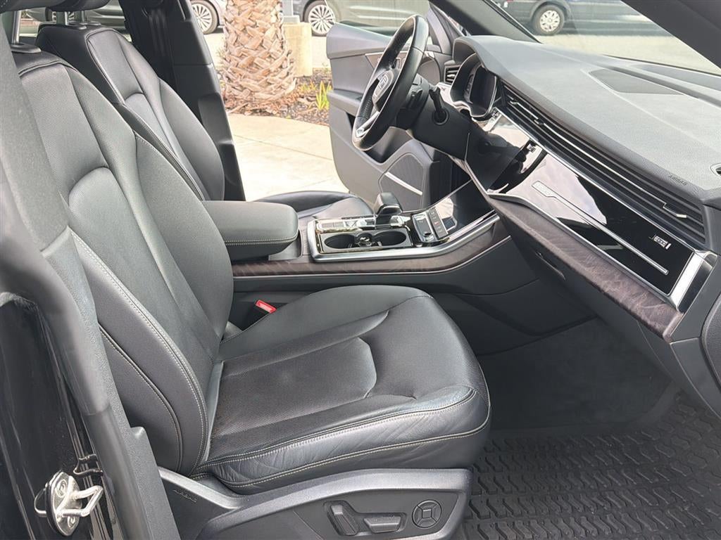 2019 Audi Q8 Premium Plus