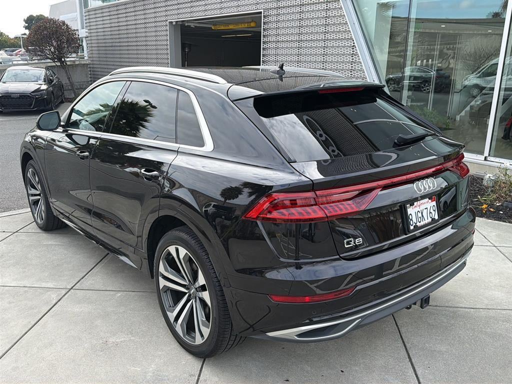 2019 Audi Q8 Premium Plus