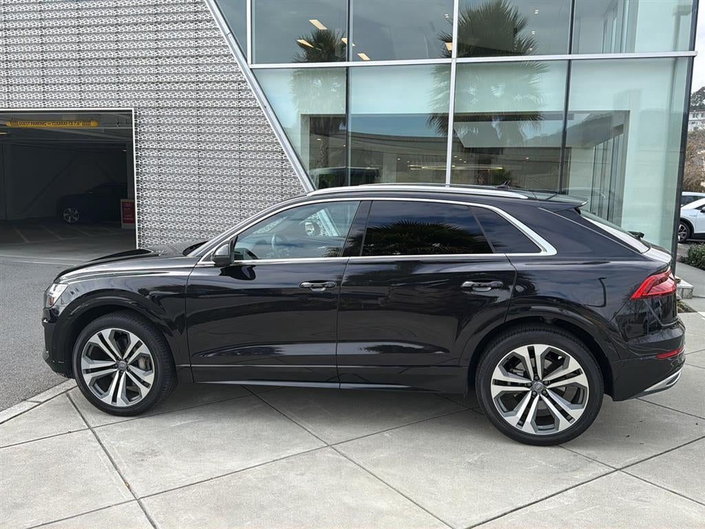 2019 Audi Q8 Premium Plus