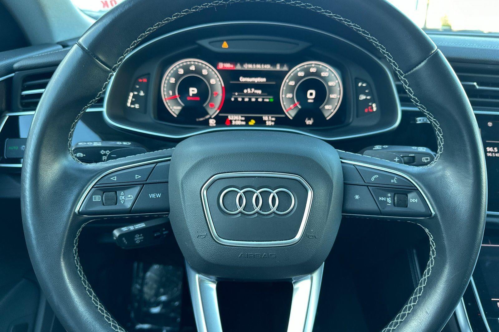 2023 Audi Q8 Premium Plus