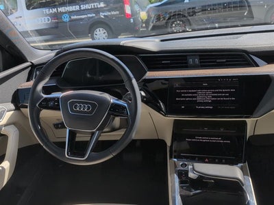 2024 Audi Q8 e-tron Sportback S line Premium Plus