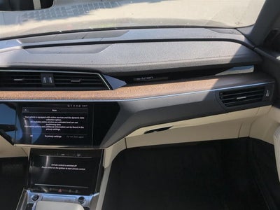 2024 Audi Q8 e-tron Sportback S line Premium Plus