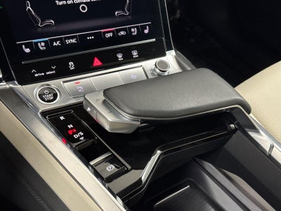 2024 Audi Q8 e-tron Sportback S line Premium Plus