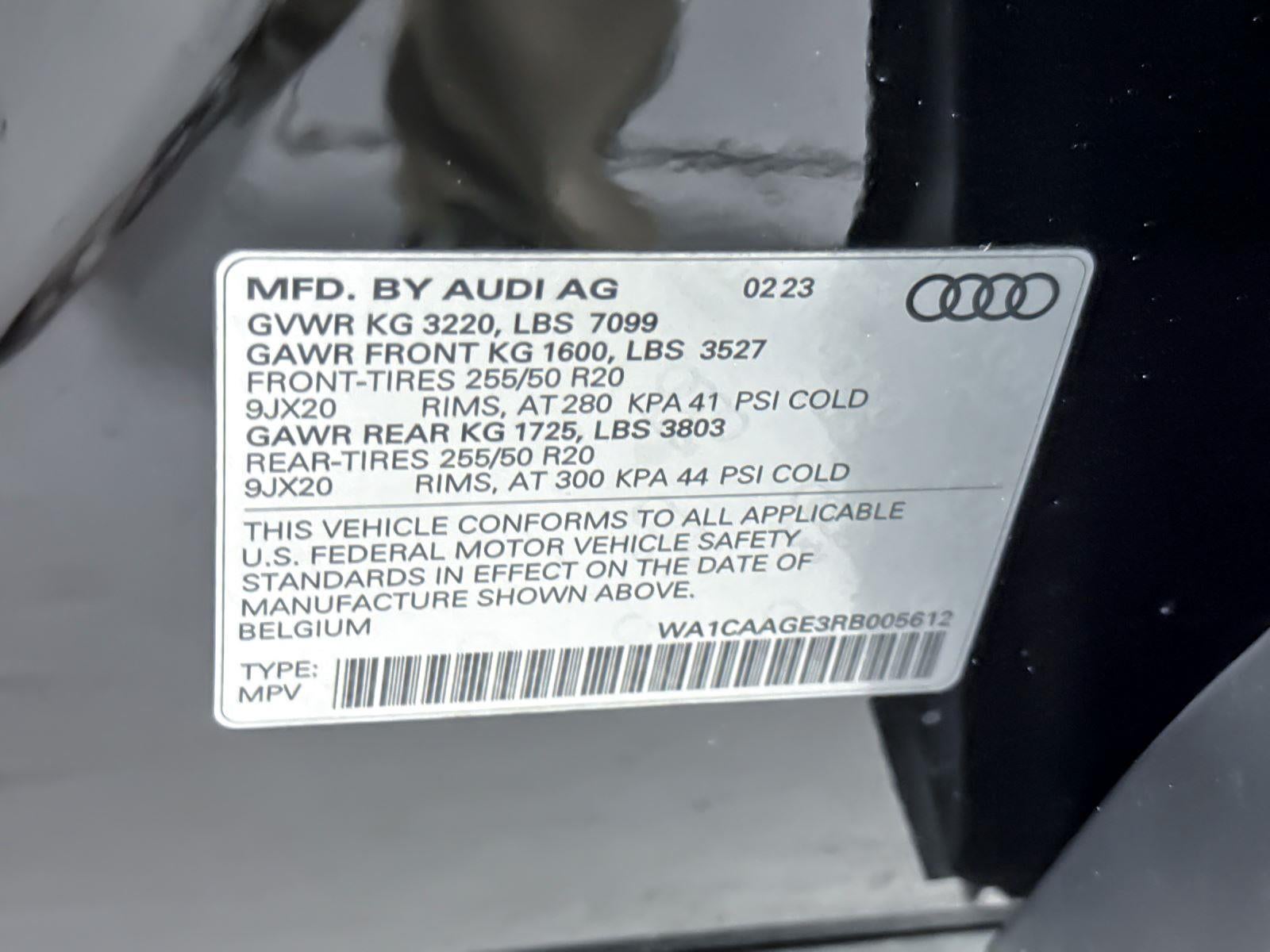2024 Audi Q8 e-tron Sportback S line Premium Plus