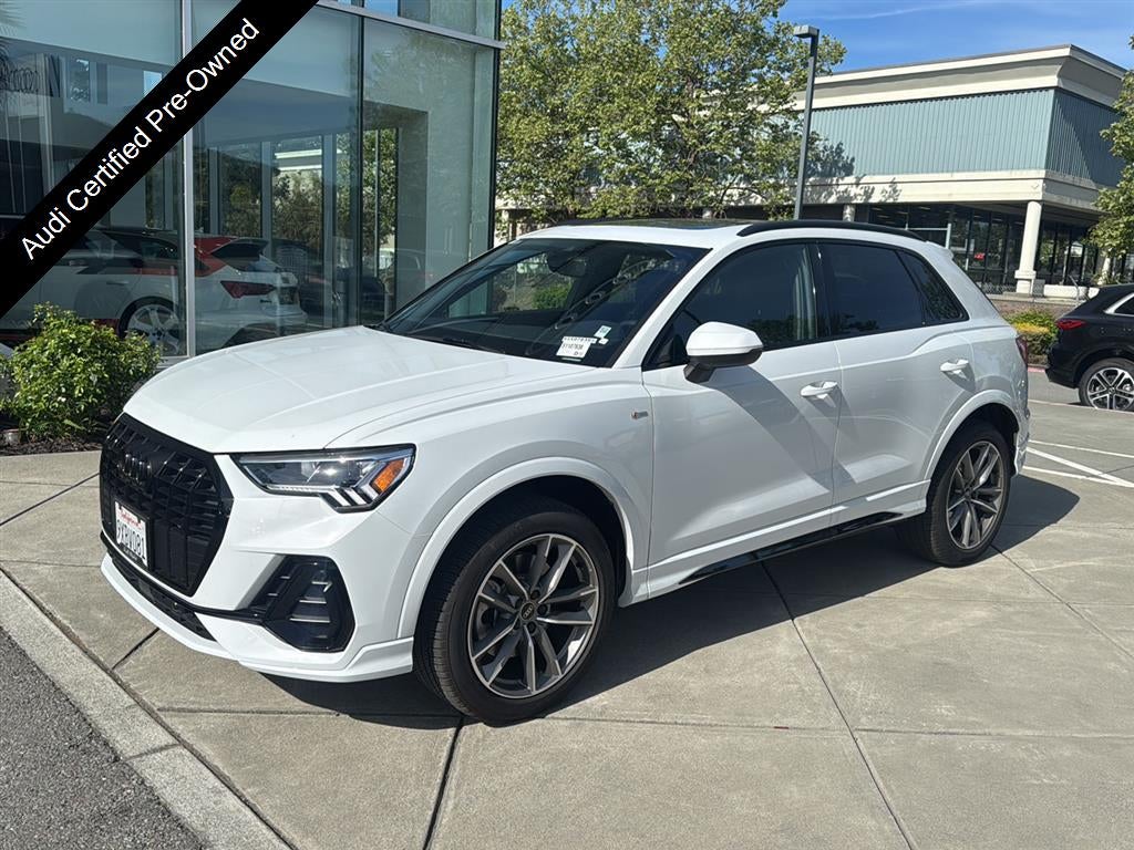 2025 Audi Q3 S line Premium
