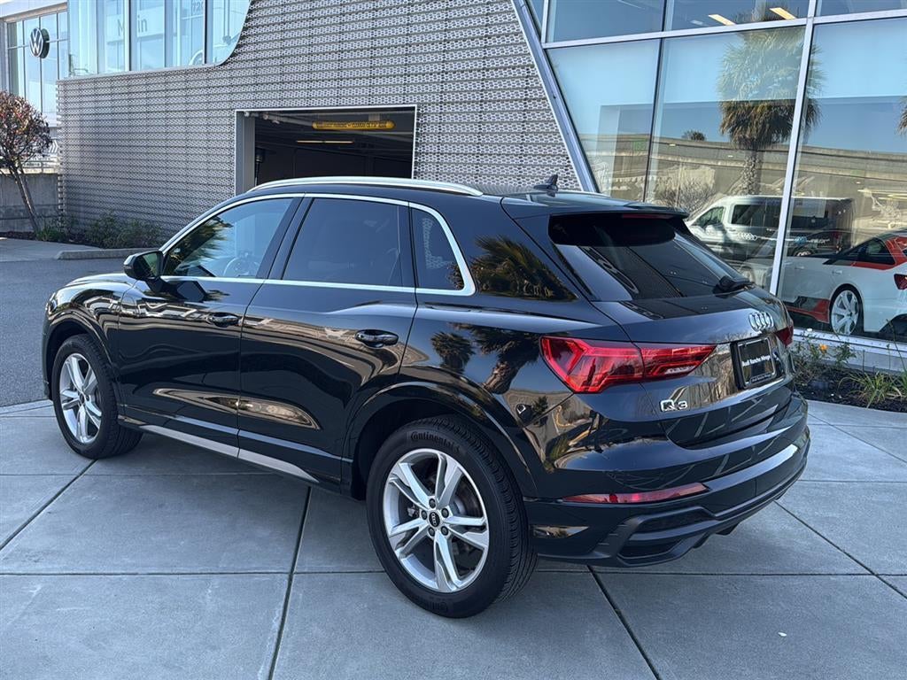 2021 Audi Q3 S line Premium